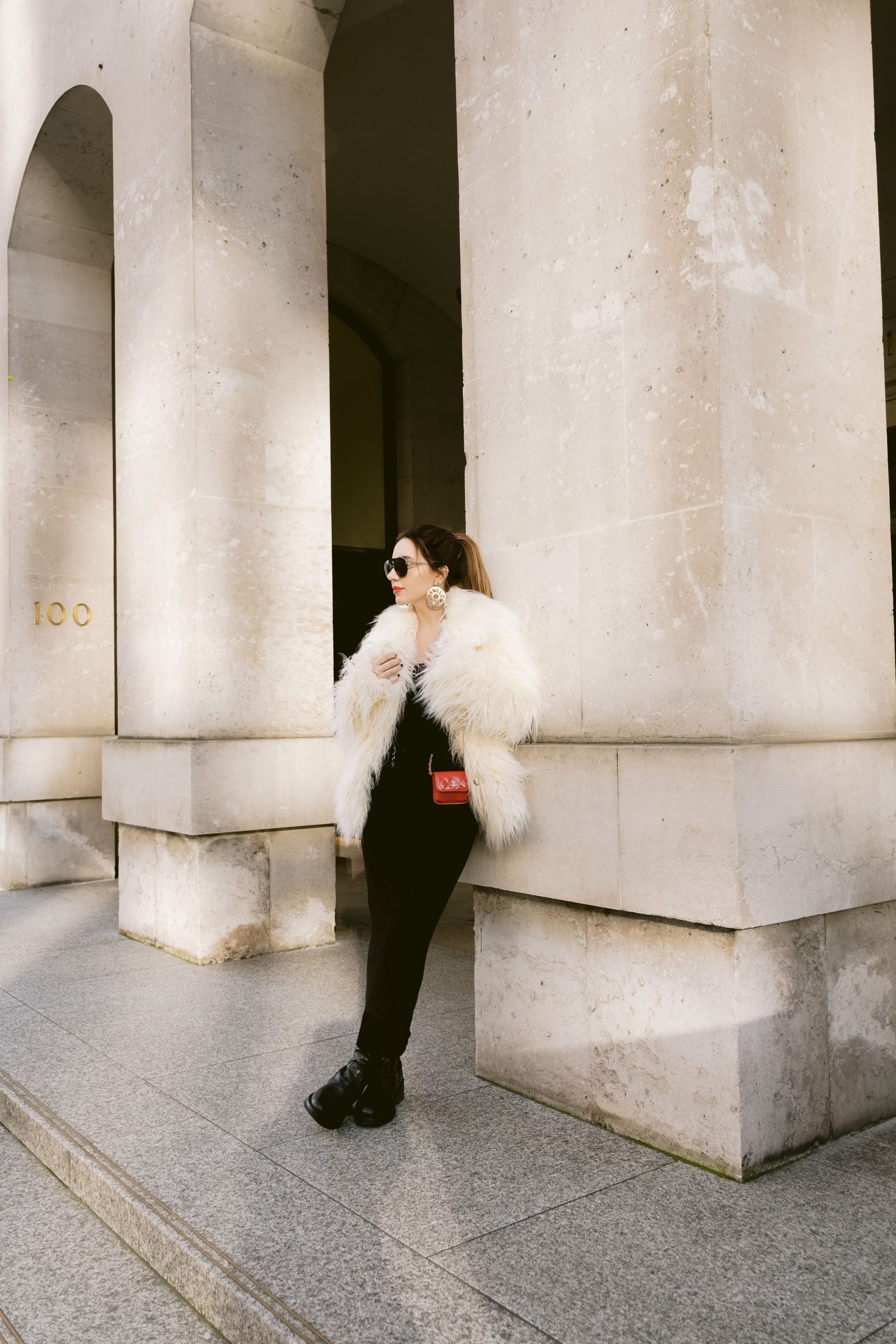 Best Bags. 7 More Minutes. Fashion Blog. Alyona Gasimova. Paco Rabanne. Ann Demeulemeester. Chanel belt bag. Prada. Chanel earrings. Red lipstick. Spring-Summer 2020.